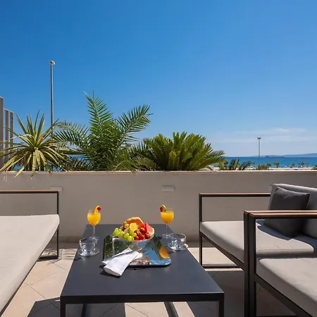Beachfront Apartmán Split
